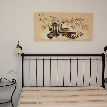 Apartments Vila Oksana Mimice Habitación foto